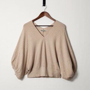 Liquid by Sioni Women's Cropped Sweater Size Large